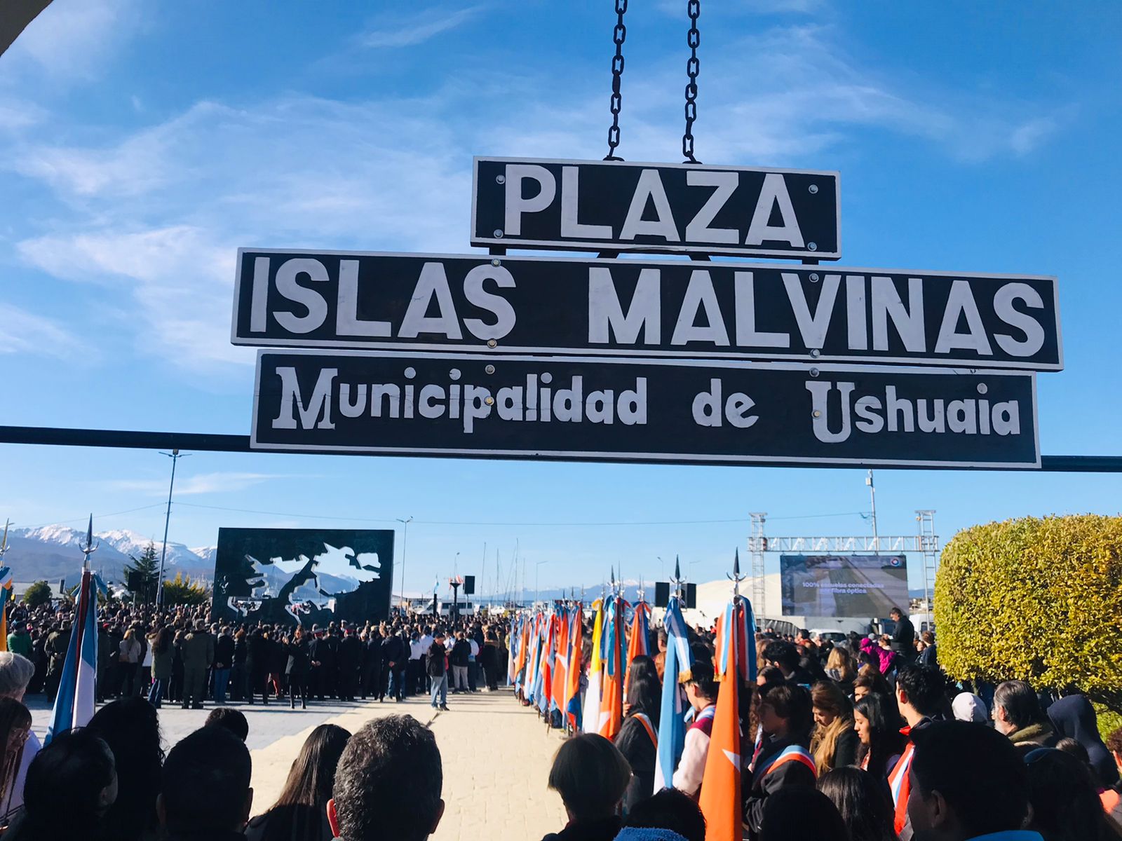 Malvinas y los pibes sin abrigo